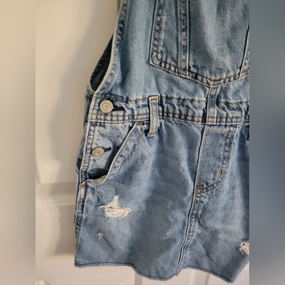 GAP Kids Girls Denim Distressed Skirt Overalls Size Medium - Picture 3 of 4